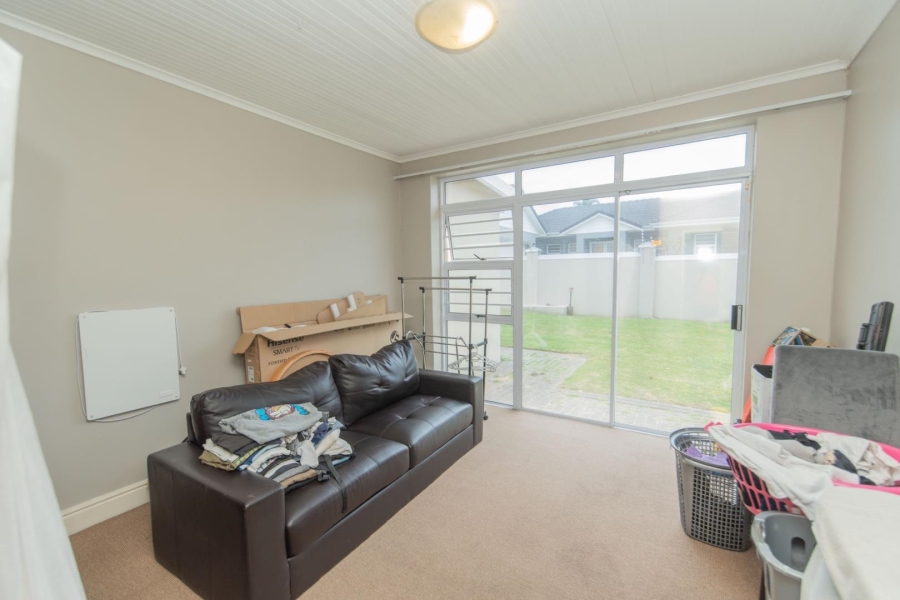 4 Bedroom Property for Sale in Walmer Heights Eastern Cape